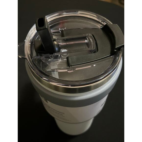 Reebok 40 Oz Insulated Tumbler/ Brand New - Picture 5 of 6